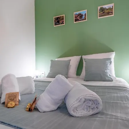 Les Hortillonnages_b&b Inn_centre Ville_terrasse_wifi_netflix Αμιάν
